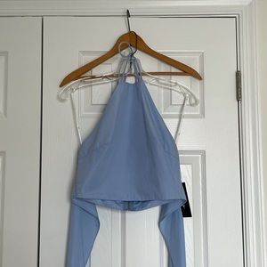 Lulu’s blue halter crop top